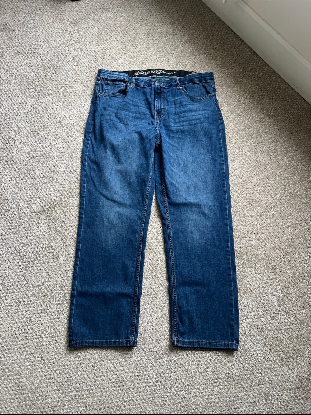 Eddie Bauer Men’s Blue Relaxed Jeans